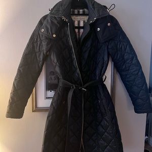 Burberry
Black Finsbridge Belted Quilted Coat